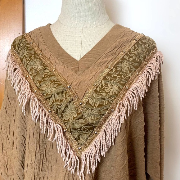 Vintage Western Sweatshirt Sweater with Fringe Studs Smock by Rafael- M - Picture 11 of 11